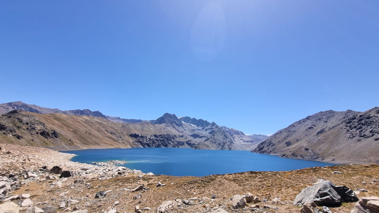 Laguna Negra Del Inca 6